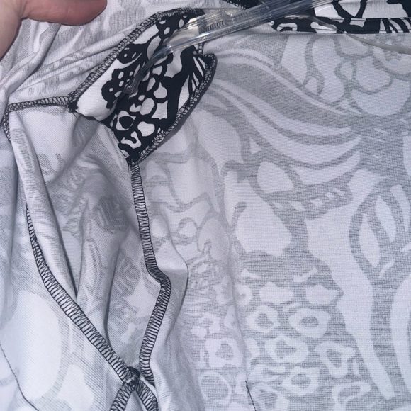 Black & White Open Front Blazer by Allison Daley - Size XL - Picture 5 of 8